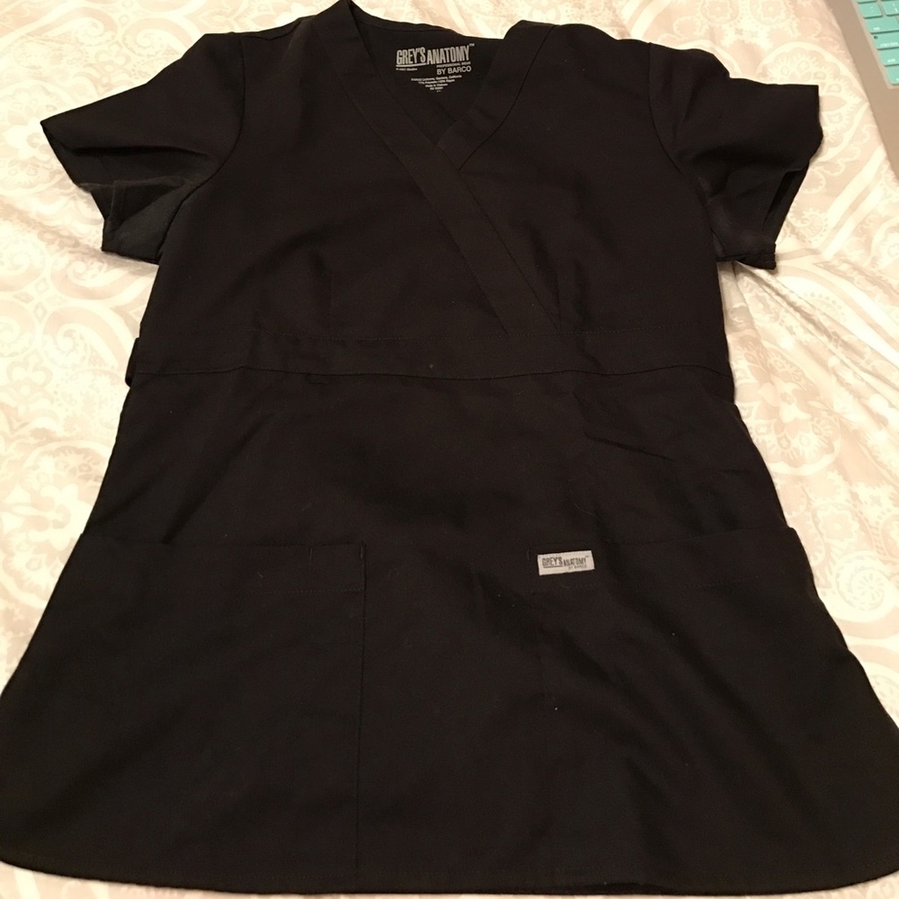 Black small grey's anatomy scrub top